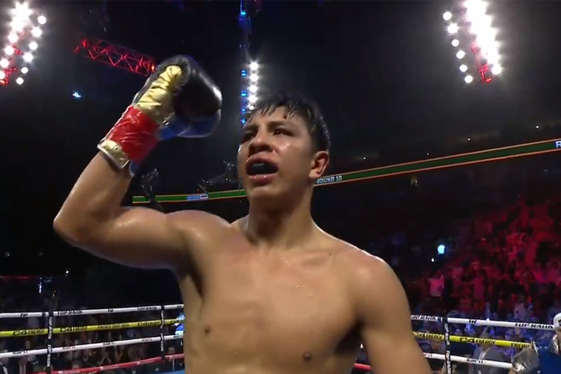 Foto: Redes sociales/captura de pantalla - Jaime Munguía venció por KO a Erik Bazinyan. Con ello, el tijuanense regresa a la senda del triunfo en las 168 libras