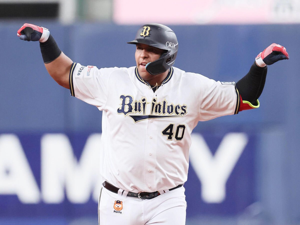 Leandro Cedeño está en racha de poder con Orix