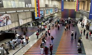 Gobierno de Venezuela suspende los vuelos comerciales con Chile