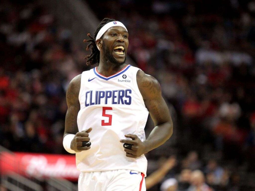 Montrezl Harrell pone rumbo al baloncesto de Australia
