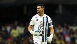 Oscar Alfredo Ustari, quien jugó en Pachuca, se convirtió en compañero de Lionel Messi