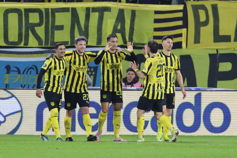 Peñarol vuelve a las semifinales de la Copa Libertadores