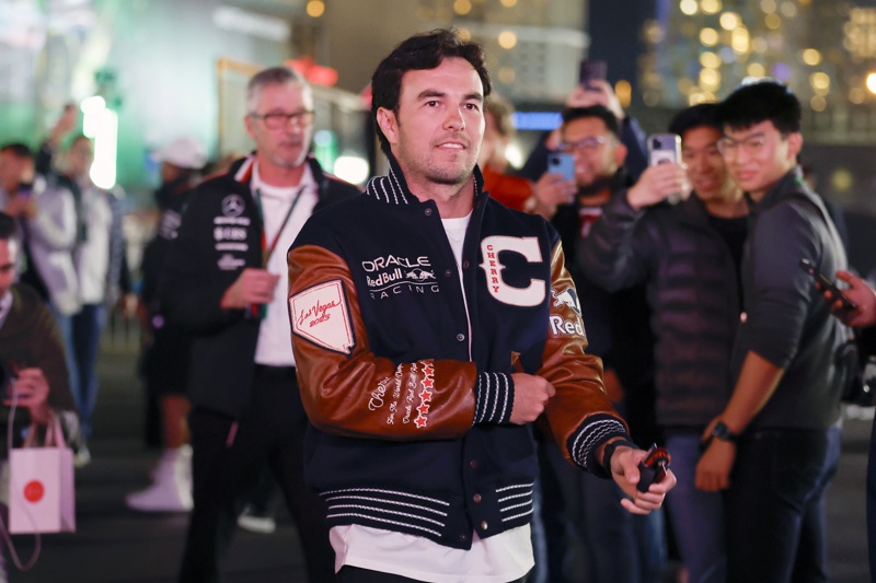 "Checo" Pérez recibió reconocimiento de lujo en el GP de Azerbaiyán