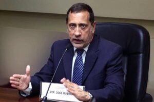 'Las sanciones afectan al pueblo, no al Gobierno'