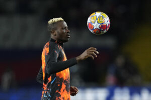 Unanimo Breves: Galatasaray anunció el fichaje de Victor Osimhen