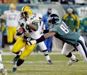 Fotografía de archivo en la que se registró un instante de un partido de la NFL entre los Green Bay Packers y Philadelphia Eagles, equipos que protagonizarán en el primer partido de la liga estadounidense de fútbol americano en Suramérica. EFE/Tom Mihalek