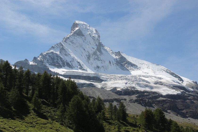 Tras siglos sin movimiento, Suiza e Italia han tenido que redibujar su frontera en los Alpes. El motivo: los glaciares