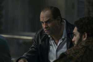 El segundo episodio de 'El Pingüino' por fin permite a Colin Farrell hacer algo que estaba deseando desde 'The Batman'