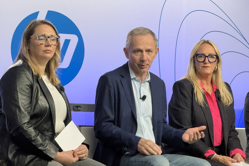 HP lo apuesta todo a la IA en el trabajo. Su plan: reinventar hasta la impresión