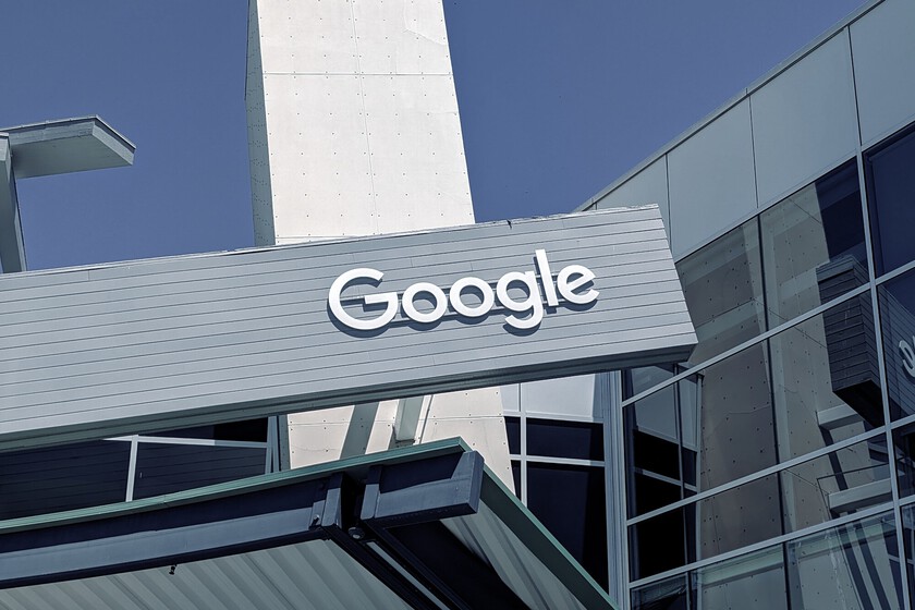 Estados Unidos ya plantea la radical idea de dividir Google. Europa lleva años intentándolo sin éxito