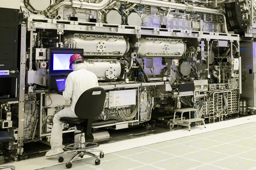Samsung está sufriendo por uno de sus principales negocios. Tanto que su estrategia con los chips se tambalea