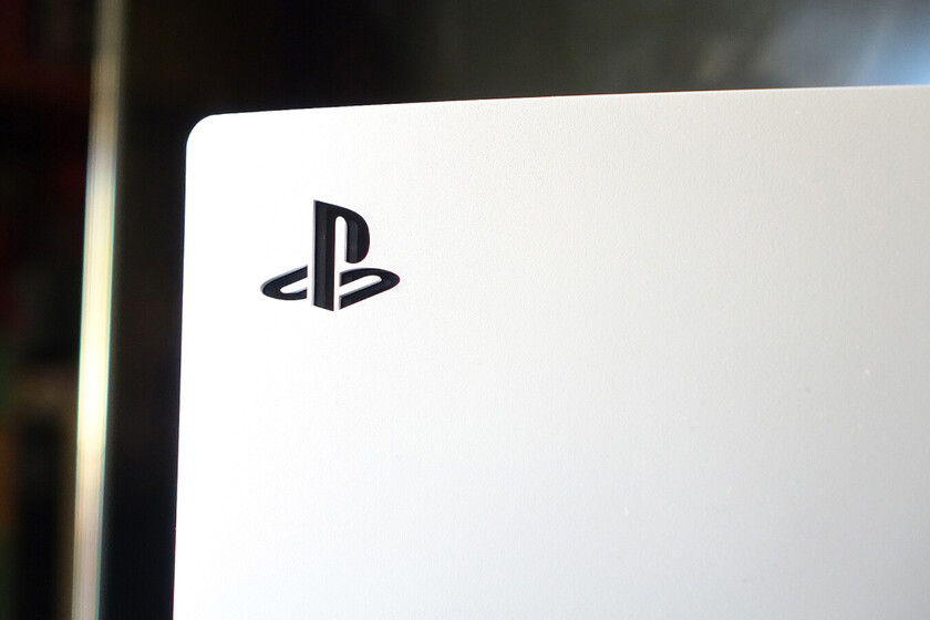 Hace 2 años me compré una PS5. Ojalá alguien me hubiese dicho que también necesitaba estos complementos