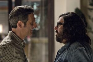 La película de la que se han hecho 24 remakes tiene también una versión española, y puedes verla en Netflix y Prime Video