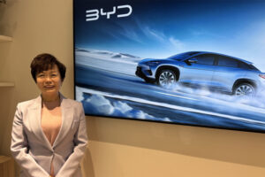 "El resto de coches son como teléfonos con 2G y en BYD ya vamos por el 5G", Stella Li, VP global de BYD