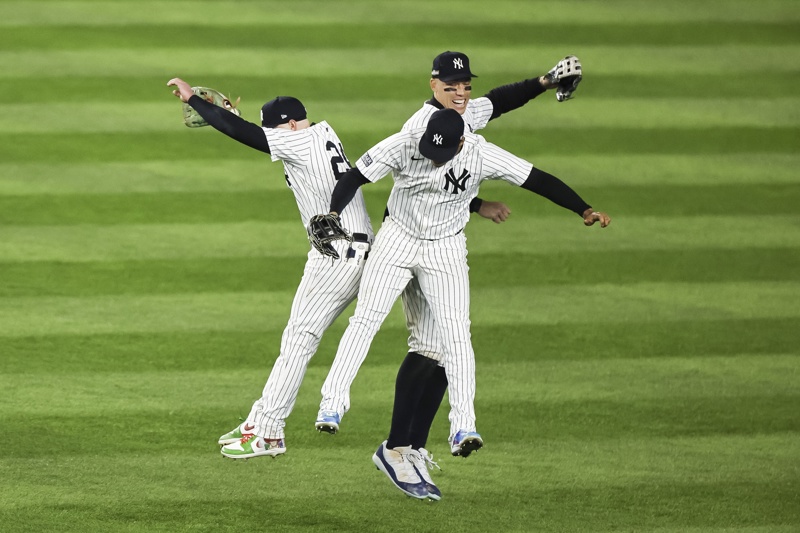 Yankees adelanta a Guardians en la Serie de Campeonato