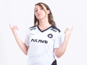 AKAVE y KRÜ BLAZE se enfrentarán en la AGS