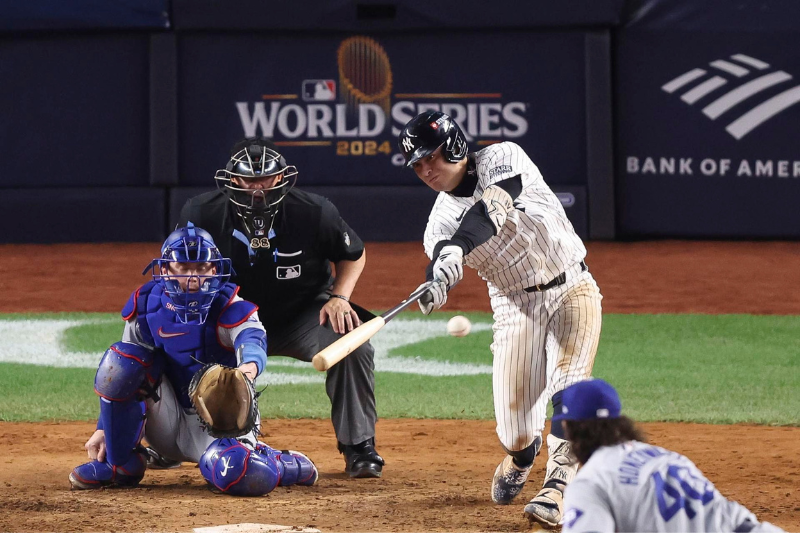 Yankees reviven y evitan la barrida en la Serie Mundial ante Dodgers