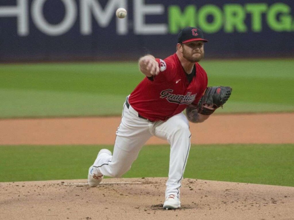 Ben Lively queda fuera de Guardianes para serie divisional