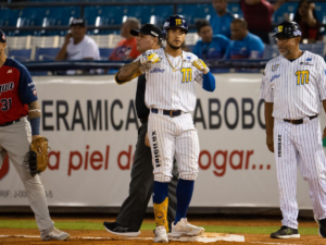Carlos Rodríguez dio hit de oro en victoria de Magallanes