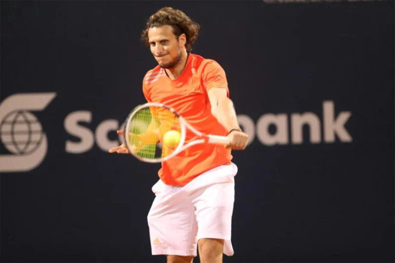 El exfutbolista Diego Forlán debutará como tenista profesional