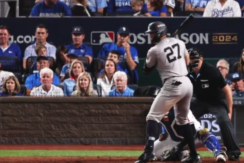 Yankees respiran en victoria ante Royals y Dodgers iguala la serie