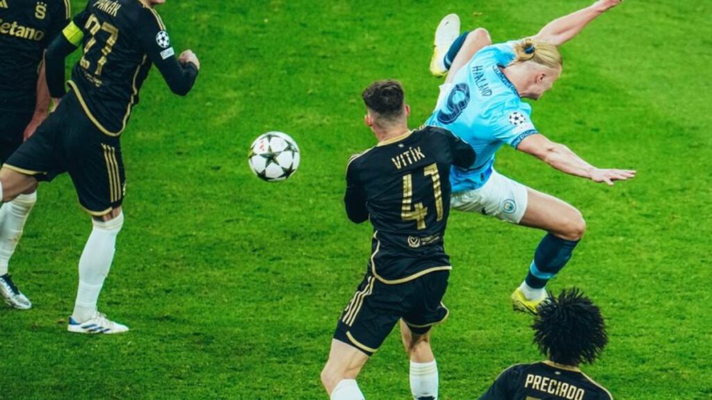 Erling Haaland y su doblete con golazo estilo Ibrahimovic