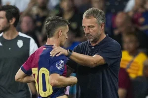 Hansi Flick pudo haber dirigido al Bayern de Múnich