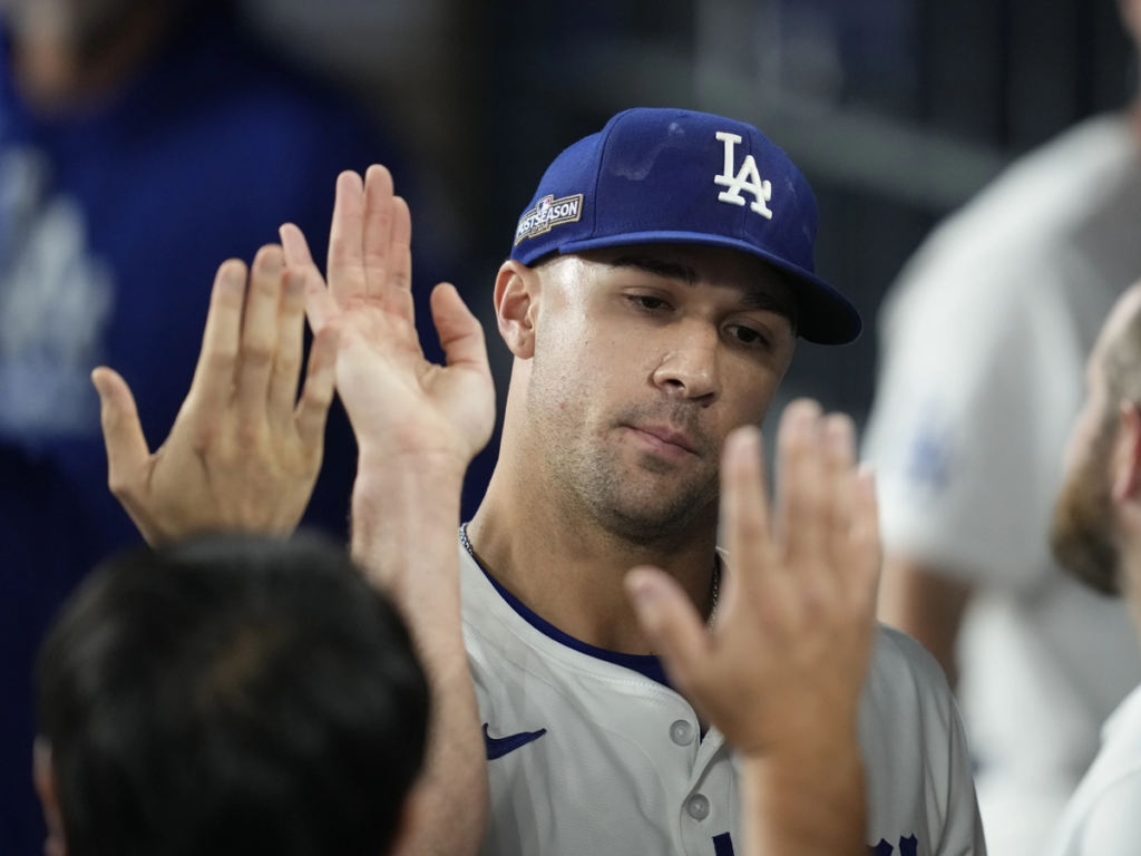 Dodgers pegaron primero en la Serie de Campeonato