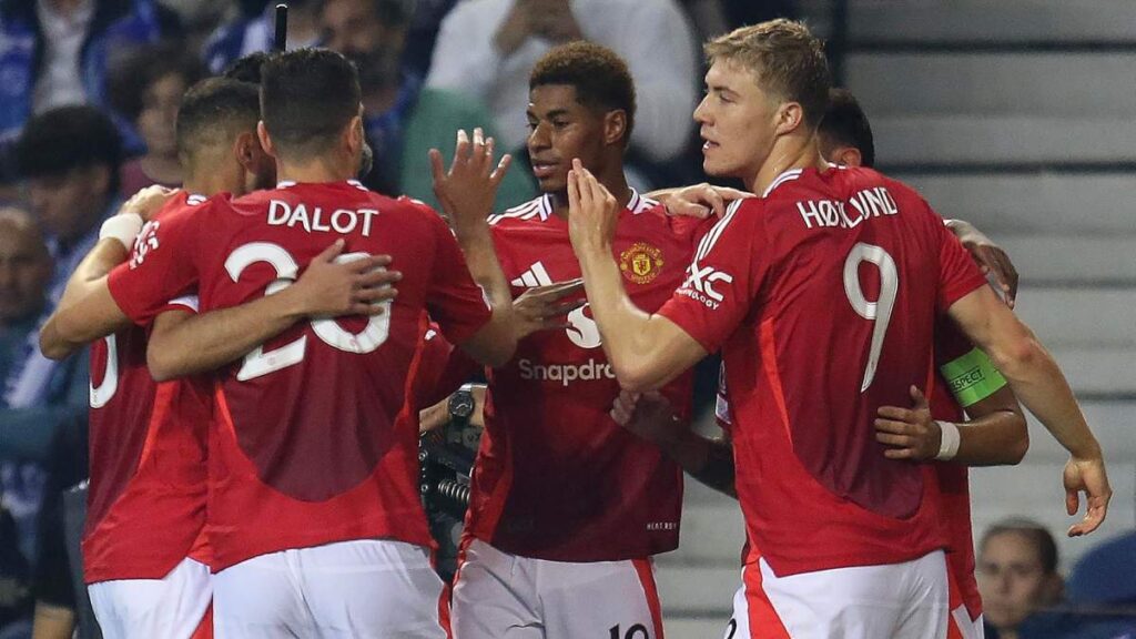 Manchester United despierta a tiempo y evita la derrota