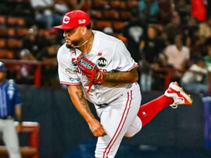 Cardenales quedó a un out del No-Hitter combinado