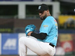 Morales y Centeno encabezarán rotación de Bravos