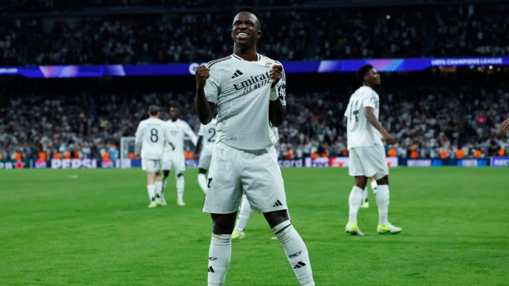 Vinicius: Golazo en su espectacular noche en el Bernabéu