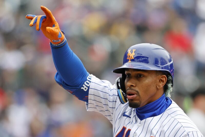 Lindor le sonríe a los Mets con un Grand Slam y una emotiva reacción