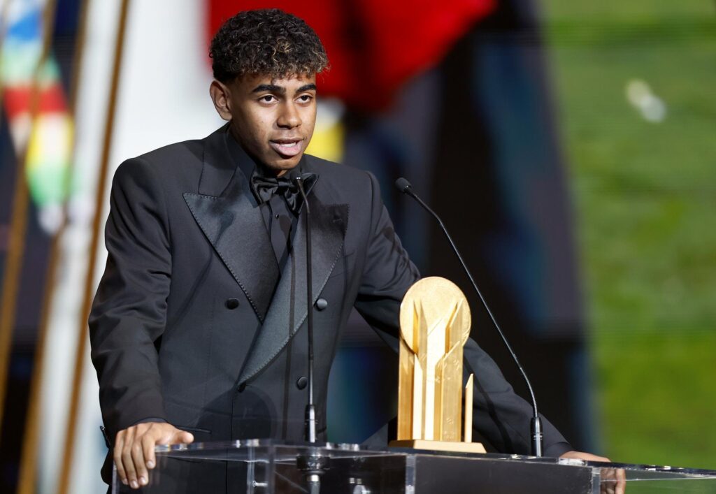 Balón de Oro: Lamine Yamal se lleva el Premio Kopa