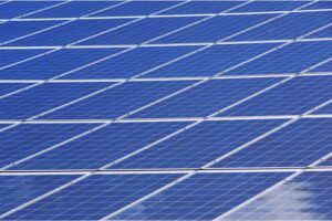 en EEUU, la solar le ha comido todo el terreno en tiempo récord