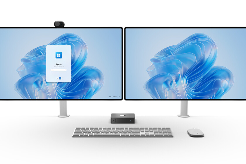 Microsoft cree que trabajar con Windows en la nube es una ideaza. Y ha lanzado un miniPC con un "miniWindows" para demostrarlo