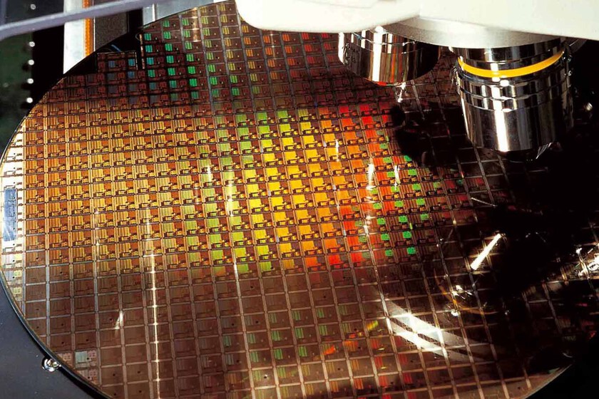 Las acciones del mayor fabricante chino de chips duplican su precio. Es el mejor recurso de China hacia la autosuficiencia