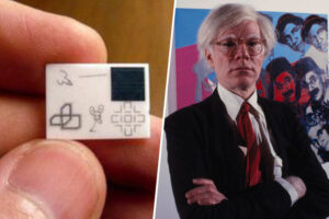 Antes de la misión Apolo 12 le pidieron a Andy Warhol que dibujara algo para enviarlo a la Luna. Dibujó un pene