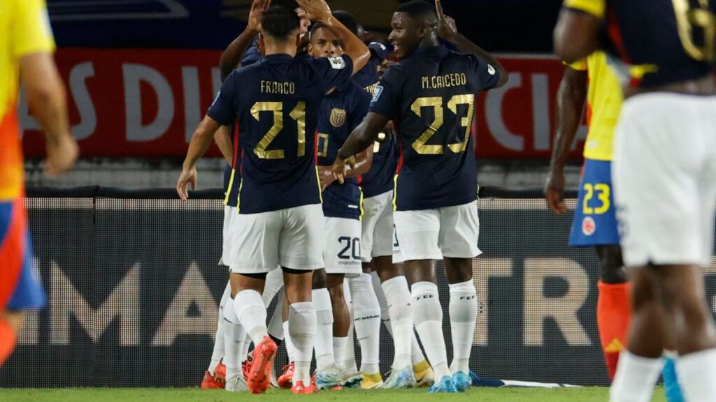 Ecuador sorprende a Colombia con golazo de Enner Valencia (VÍDEO)