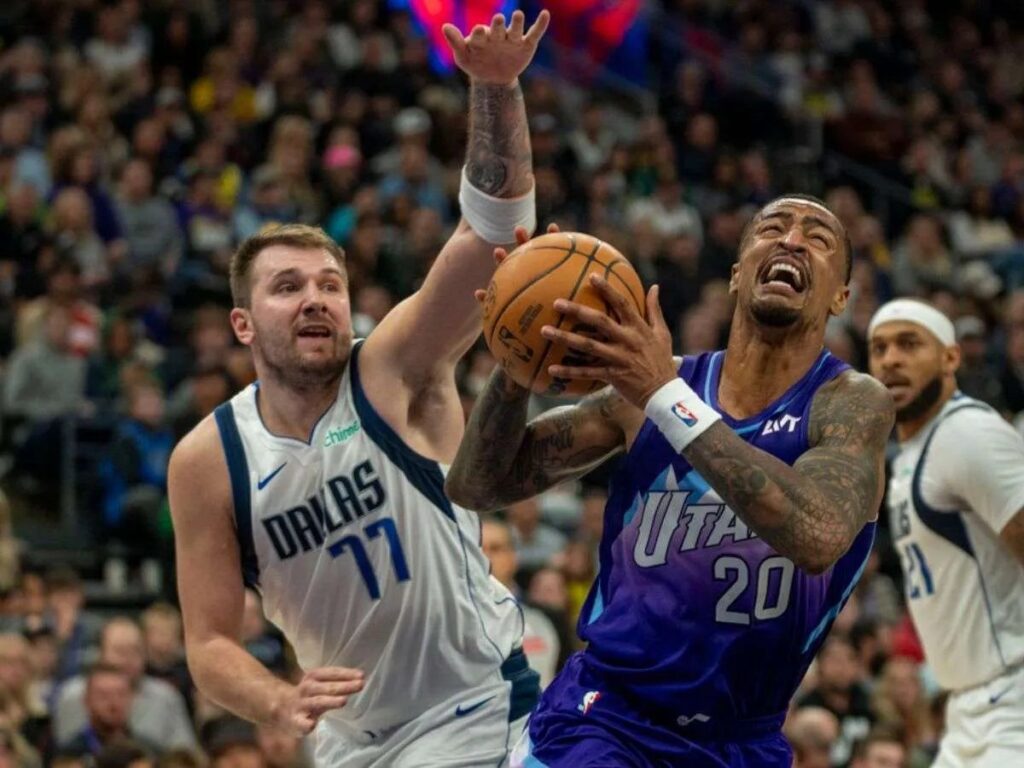 Jazz logra valiosa victoria ante Mavs