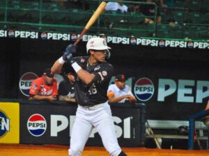 José Fernández busca contacto para aportar a Caribes