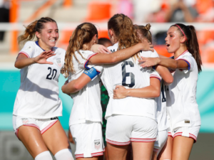 Propietaria apuesta por el futbol femenino en EE.UU
