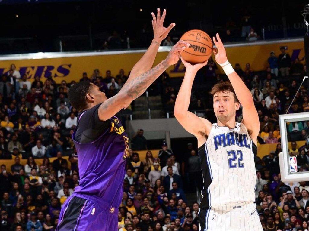 Franz Wagner se viste de héroe ante Lakers