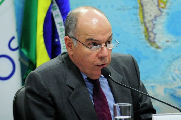 «Es momento de diálogo, negociación y de no aislamiento»