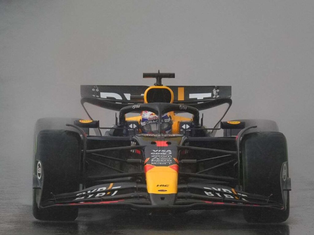 Verstappen mandó en el lluvioso GP de Brasil
