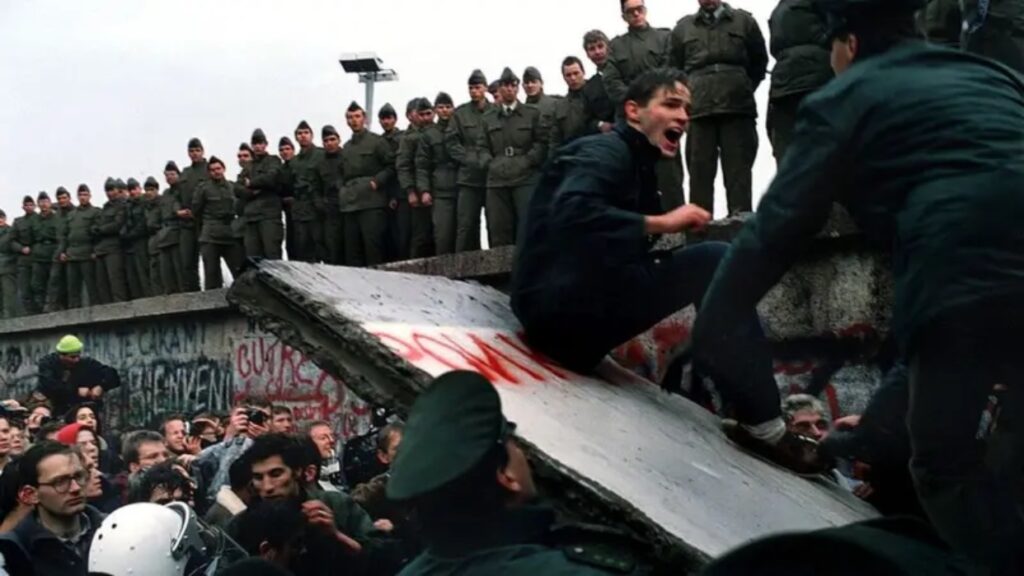Alemania conmemora 35 años de la caída del Muro de Berlín en medio de una nueva etapa de división