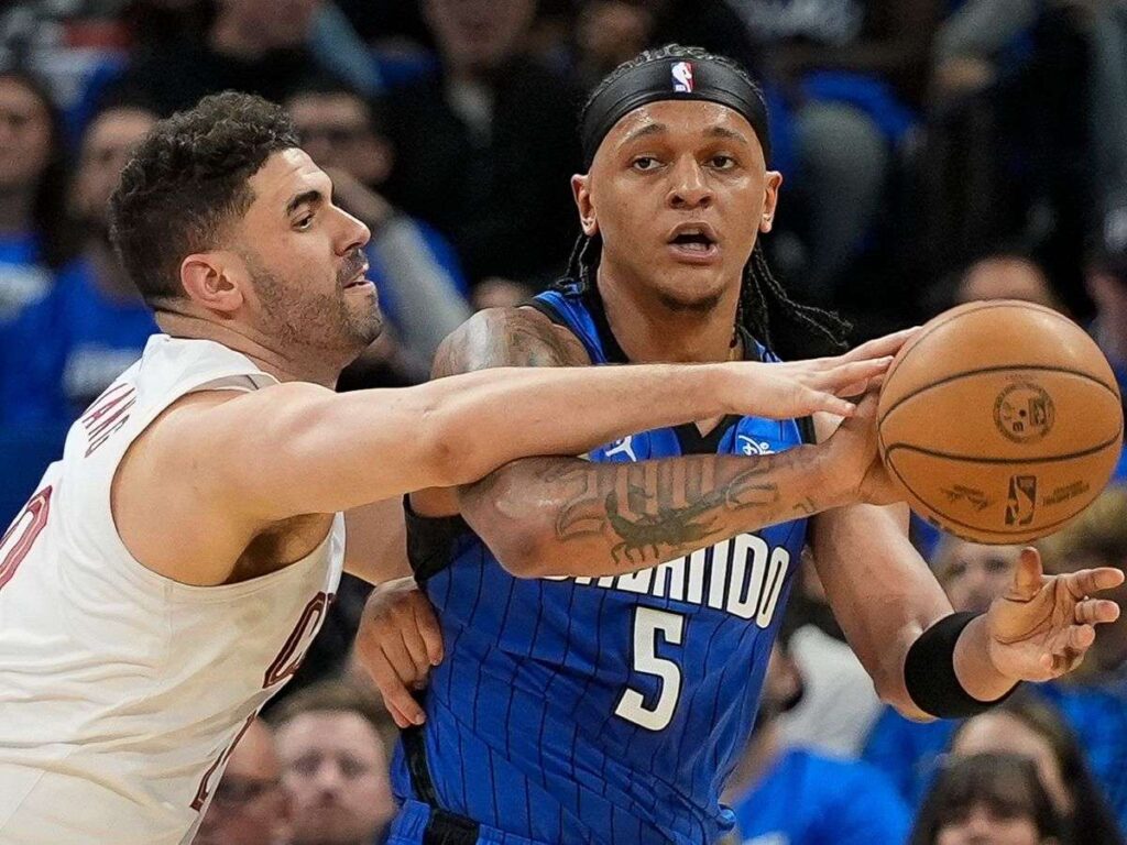 Banchero perderá varias semanas de juego con el Magic