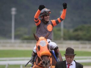 Ragnar sorprendió a todos en el Antonio José de Sucre