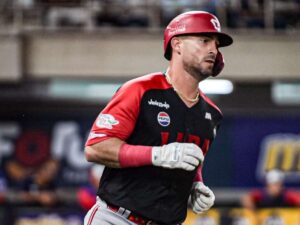 Ravelo llegó a tres decenas de tablazos en la LVBP