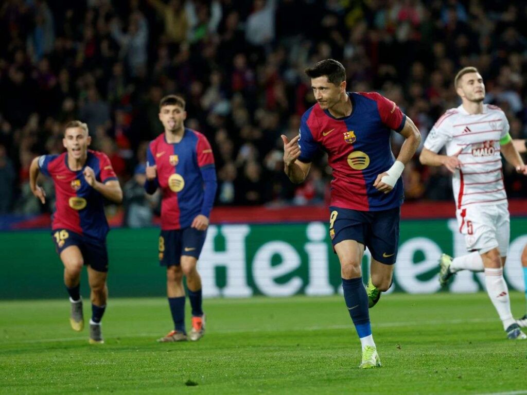 Barcelona goleo al Brest con doblete de Lewandowski